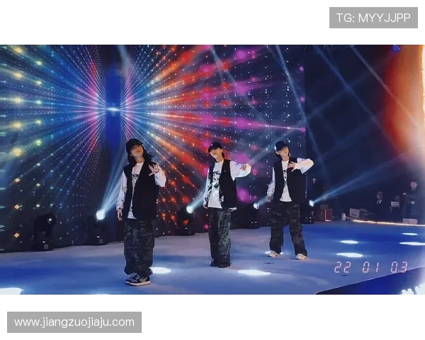 上海街舞队引领潮流最新灵活性TOP10街舞团队盘点