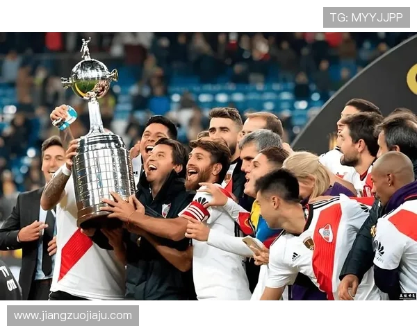 基辅迪纳摩与奥林的激烈对决揭示足球战术的新趋势与挑战