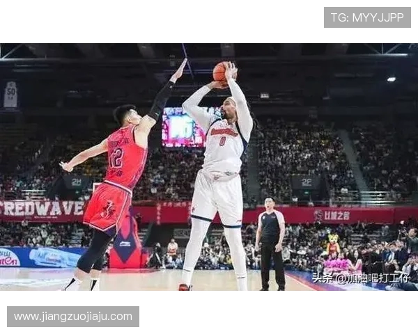 广东男篮与香港男篮激战正酣谁将赢得这场精彩对决的胜利