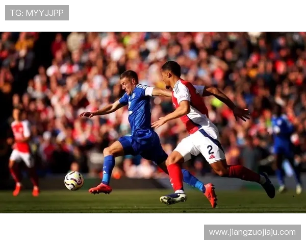 德黑兰与佐伯阿汉的激烈对决揭示亚洲足球的竞争魅力与发展潜力 德黑兰与佐伯阿汉的激烈对决揭示亚洲足球的竞争魅力与发展潜力