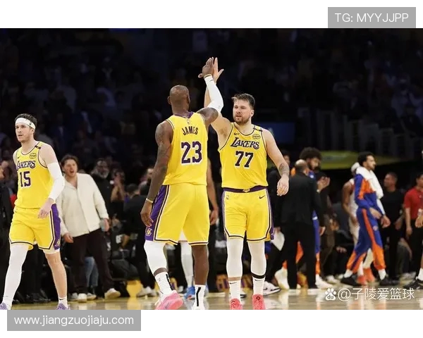湖人勇士对决11月30日精彩回顾与赛前分析
