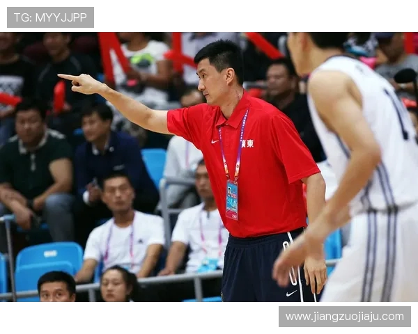 突尼斯与埃及男篮激战正酣精彩对决引发球迷热议