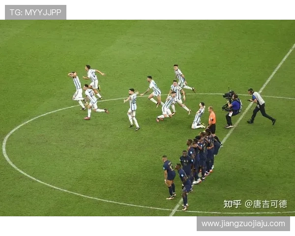 阿根廷与卡塔尔比赛结果揭晓精彩瞬间回顾与分析 阿根廷与卡塔尔比赛结果揭晓精彩瞬间回顾与分析