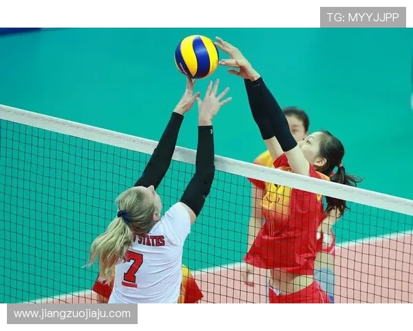 武汉排球队的速度之谜:排球巨献带你领略竞技魅力与团队精神 武汉排球队的速度之谜:排球巨献带你领略竞技魅力与团队精神